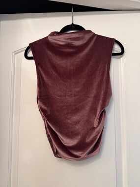 a new day Sleeveless Velvet Mock Neck Cami in Dusty Rose